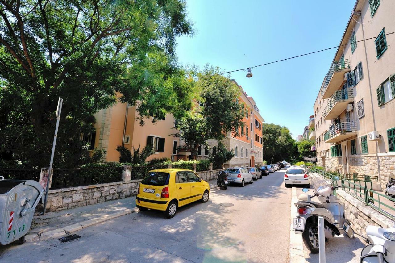 Apartament Garden View